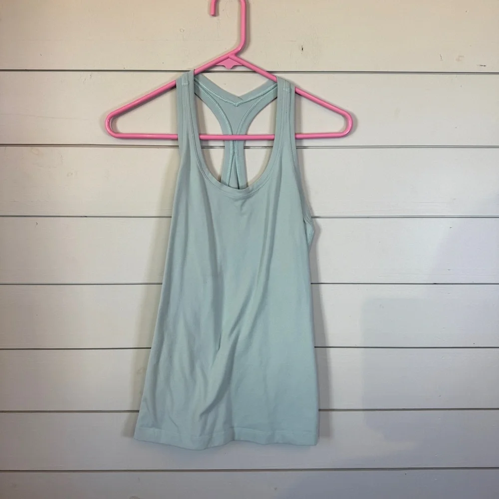 Lululemon racerback tank top full‎ length blue women's size 8